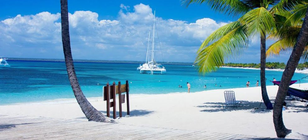 Punta Cana tour to Catalina Island white sand beaches