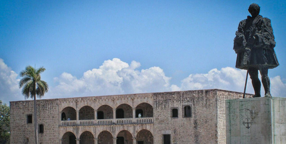 Alcazar de Colon museum